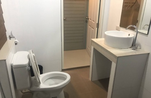 Pak Phayun Hotel | Hadthong Resort