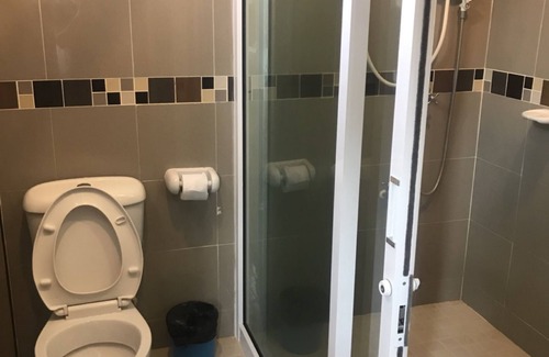 Pak Phayun Hotel | Hadthong Resort