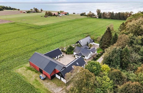 Skivarp House | Hafvsnära gård