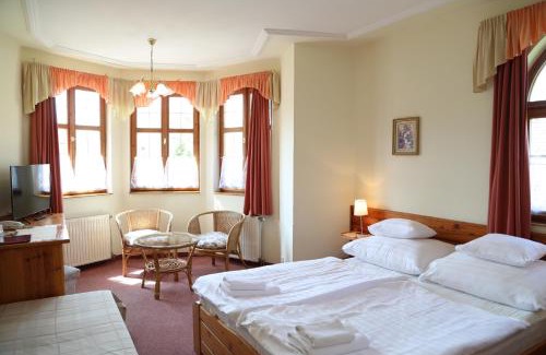 Hajduszoboszlo Hotel | Hajdú Kastély Hotel