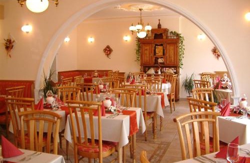 Hajduszoboszlo Hotel | Hajdú Kastély Hotel