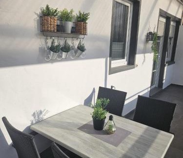 Treis-Karden Apartment | Hakans moselblick Ferienwohnung 2