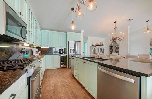 Seacrest House | Hakuna Matata - 30A Vacation Home Beachfront with Ocean Views, Private Pool & Guest Home