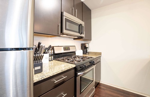 Evanston Condo | Half a mile from everything in the heart of Evanston, Illinois