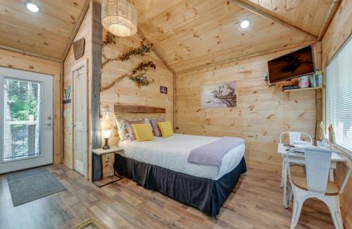 Cosby Apartment | half Mi to Great Smoky Mtns Natl Park Cosby Gem
