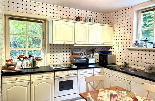 Undeloh Apartment | Half-timbered house on a dream plot in the Lüneburg Heath