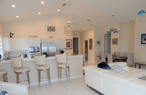 Indian Rocks Beach House | Halls Gulf Haven - DIRECT Beachfront Home w/Private Pool & Spa - 2 Living Areas