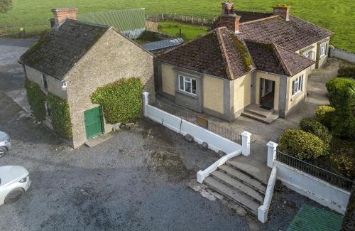 Callan House | Hally's Farm