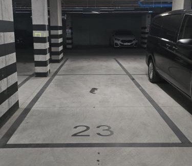 Praga Poludnie Apartment | Hamba CLOUDS- self check-in, parking, 24h , VAT