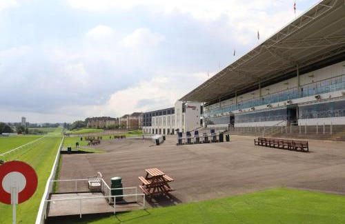 Hamilton Hotel | Hampton By Hilton Hamilton Park