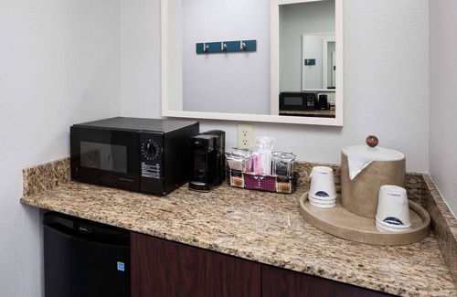 Round Rock Hotel | Hampton Inn Austin-Round Rock