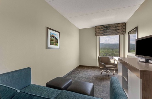 Bedford Hotel | Hampton Inn Bedford