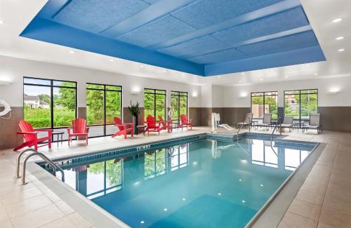 DeKalb Hotel | Hampton Inn Dekalb - Near the University