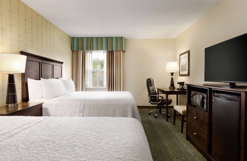 Dover Hotel | Hampton Inn Dover