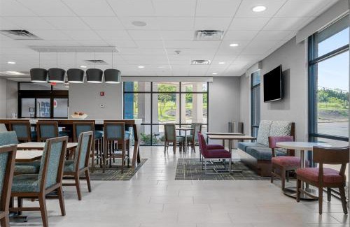 Front Royal Hotel | Hampton Inn Front Royal