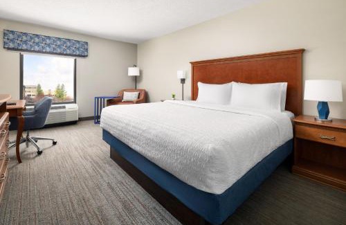 Ellendale Hotel | Hampton Inn Memphis-Walnut Grove/Baptist East