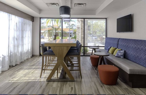 Sarasota Hotel | Hampton Inn Sarasota - I-75 Bee Ridge