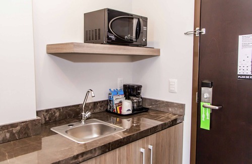 Tlaxcalancingo Hotel | Hampton Inn & Suites by Hilton Puebla