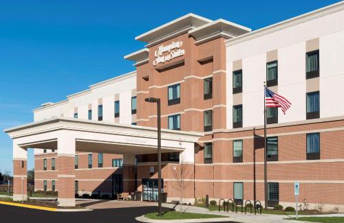 Schaumburg Hotel | Hampton Inn & Suites by Hilton Chicago Schaumburg IL
