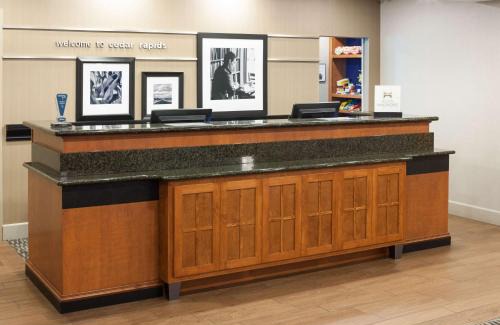 Cedar Rapids Hotel | Hampton Inn & Suites Cedar Rapids