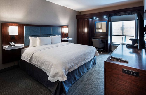 Lincolnshire Hotel | Hampton Inn & Suites Chicago/Lincolnshire