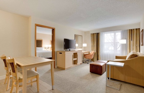 Independence Hotel | Hampton Inn & Suites Cleveland/Independence