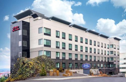 Cliff - Cannon Hotel | Hampton Inn & Suites Spokane Downtown-South
