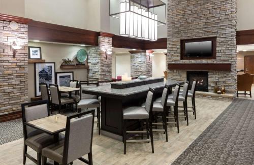 Southwest Colorado Springs Hotel | Hampton Inn & Suites Colorado Springs/I-25 South