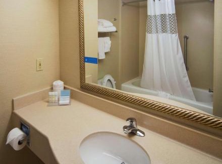 Valdosta Hotel | Hampton Inn & Suites Valdosta/Conference Center
