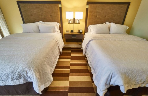 Uniontown Hotel | Hampton Inn Uniontown