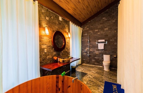 Tu Nghia Hotel | Hamya Hotsprings and Resort