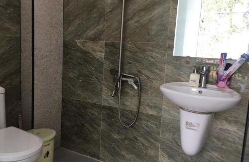 Quang Ngai Hotel | Hana Riverside Villa