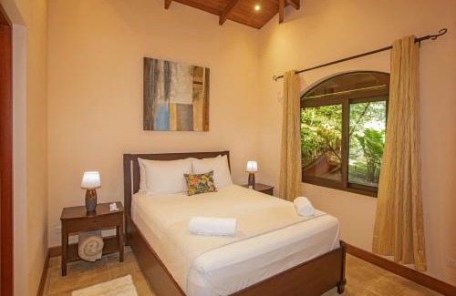 Bijagua Cabin | "Hana's Celeste Retreat" Large Modern Villa Sleeps 6 on 20 Acres of Nature!