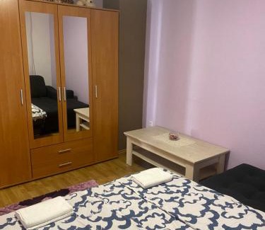 Konjic Apartment | Hana1