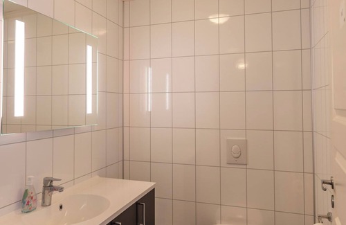 Sauda Cabin | Handeland Lodge I Surranded by raw nature along Norway's Scenic Tourist Road