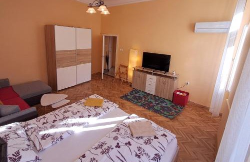 Koszeg Apartment | Hanna Apartman 1-2