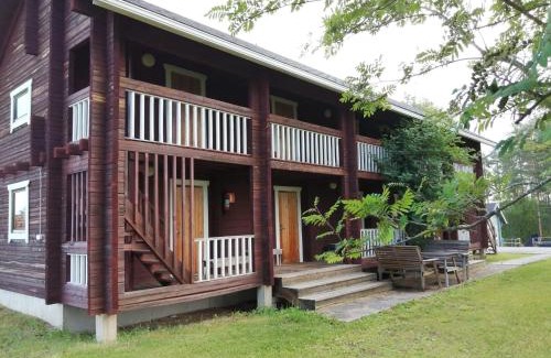 Tyrnava House | Hannuksen Piilopirtti