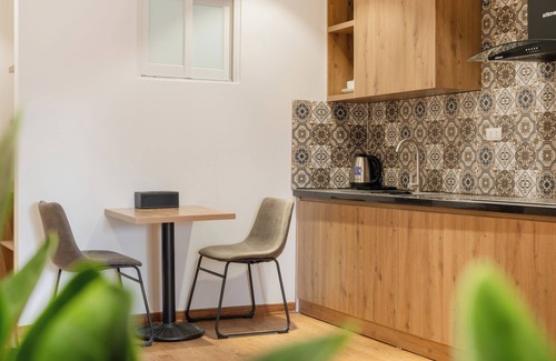 Hang Bai Apartment | Hanoi Bliss Pho Hue