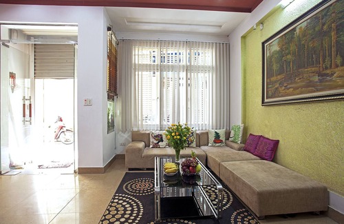 Bac Tu Liem House | Hanoi Friendly House - Superior Room - Kingsize Bed!