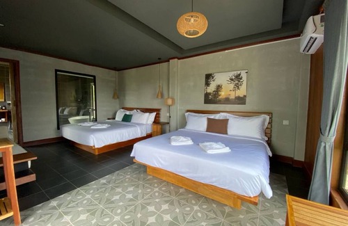 Samlout Resort | Happiness Long Bridge Resort