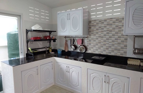 Nong Yat Villa | Happy Space, cozy villa 2BR 2BA Free Wifi & Parking