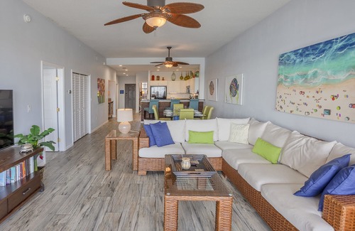 Clearwater Beach Condo | Harborview Grande Huge Balcony 3 King Beds No Car Needed Jolly Trolley Out Front