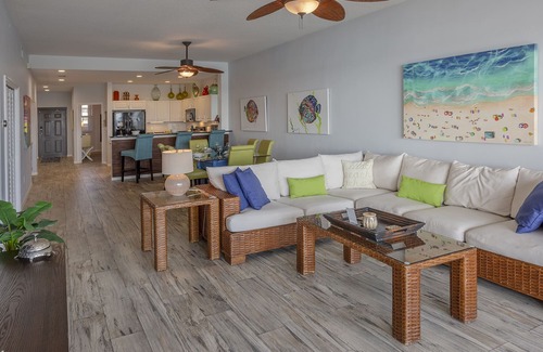 Clearwater Beach Condo | Harborview Grande Huge Balcony 3 King Beds No Car Needed Jolly Trolley Out Front