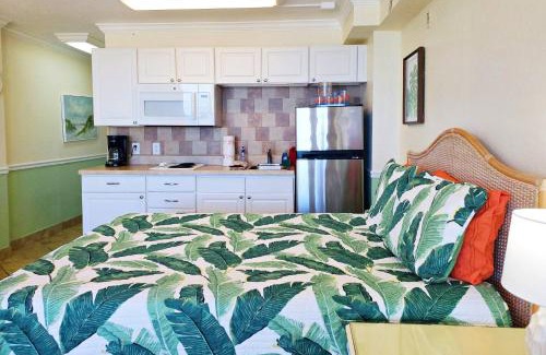 Lenox Park House | Harbour Beach Resort Unit #818