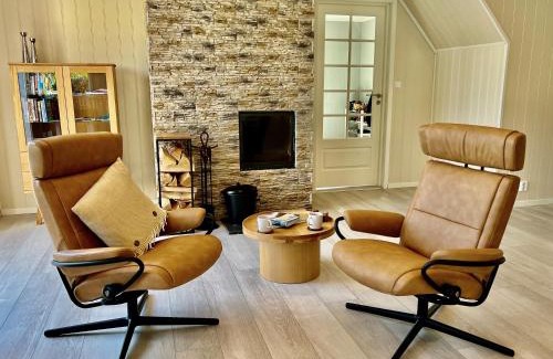 Oystese House | Hardangerfjord View - luxury fjord-side holiday home