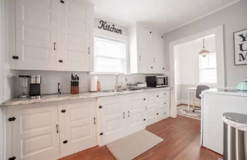 Syracuse Apartment | HardingBNB First Floor