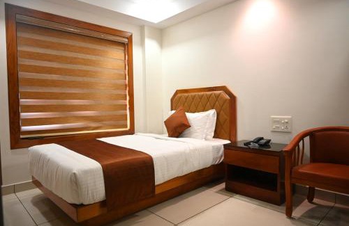 Kannur Hotel | Harley Residency