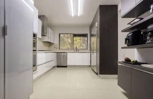 Buenos Aires House | Harmony Home