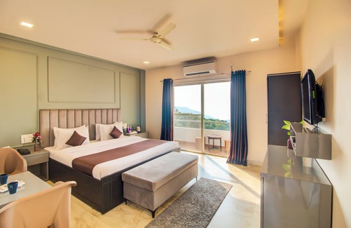 Gureghar Hotel | Harmony Palace