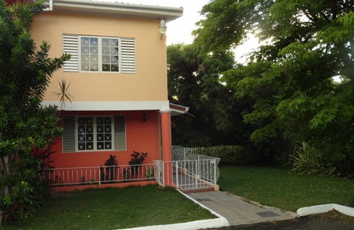 Saint Andrew House | HARMONY: Spacious 2br townhouse with spectacular view of the hills